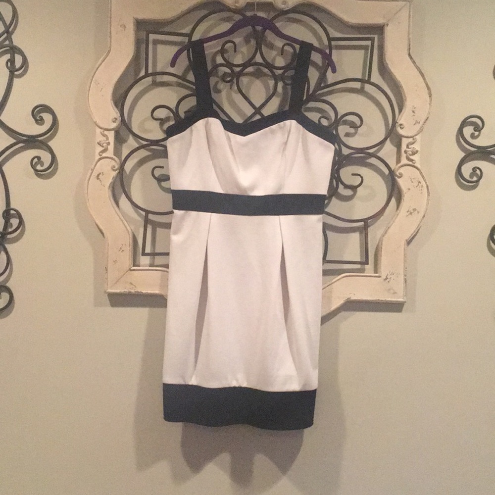 Max and Cleo Black and Cream Dress
